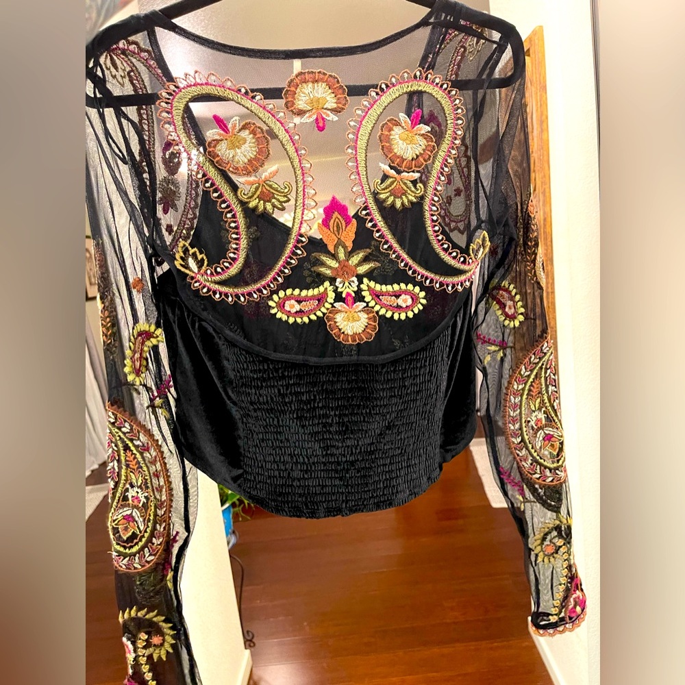 Free people embroidered velvet top - Picture 6 of 9